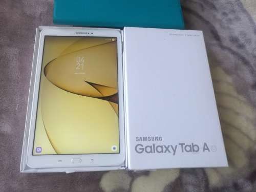 Samsung Galaxy Tab A2016 10.1 inch very clean (SM-P580)