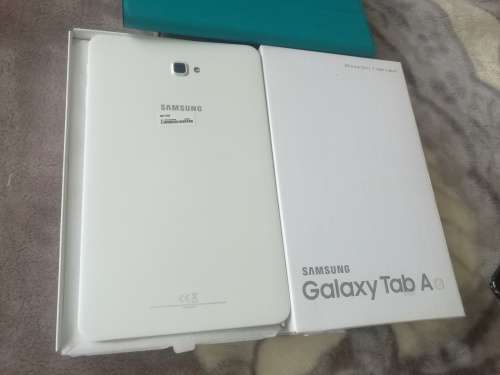 Samsung Galaxy Tab A2016 10.1 inch very clean (SM-P580)