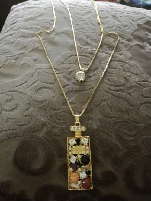 Long Sweater Chain Gold Colored Crystal Perfume Bottle cute Fashion Necklace