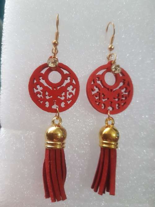 Fashion Wooden Bohemian Long Tassel Dangle Earrings - Red