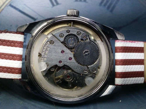 Vintage TITUS Swiss Made Mechanical Handwinding Movement Mens Wrist Watch