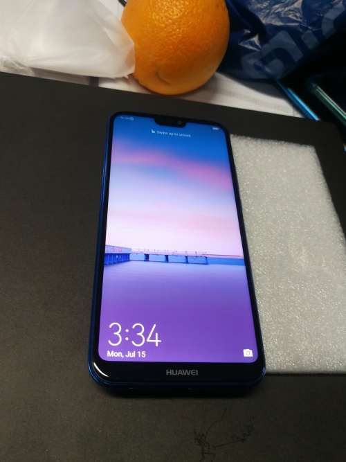 Huawei P20 Lite 64GB Storage and 4GB RAM BLUE COLOUR