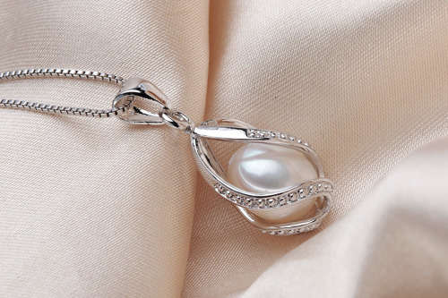 100% Natural Freshwater Pearl 925 Sterling Silver Necklace - White