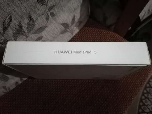 Huawei MediaPad T5 10.1inch very clean