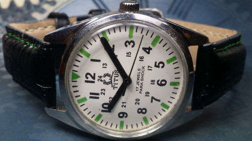 Vintage TITUS Swiss Made Mechanical Handwinding Movement Watch - Ref15