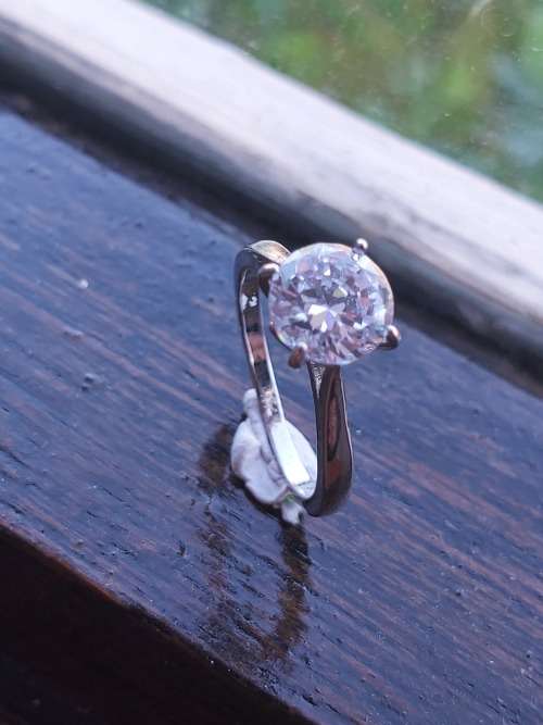 18k white gold filled eye-catching ring Sz 7
