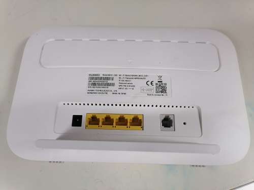 Latest Huawei 4G Router 2 Pro model B612-233 (It take a SIM CARD)