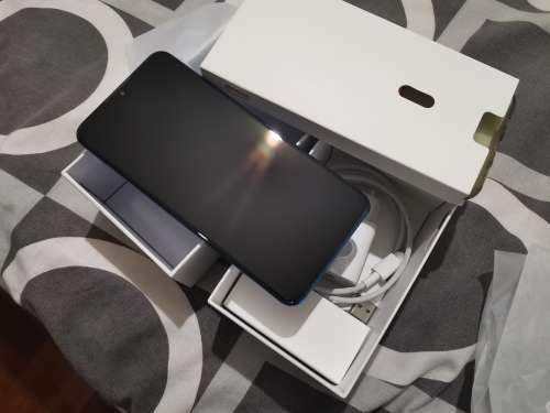 Huawei P30 lite very clean
