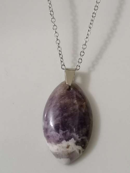 36x21x6mm Brazil Natural Amethyst Olivary Gemstone Necklace