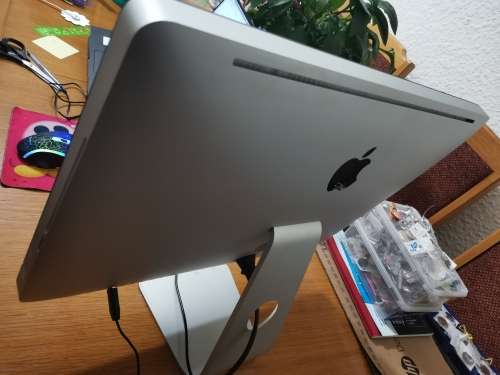 iMac 27inch mid 2009 in clean condition