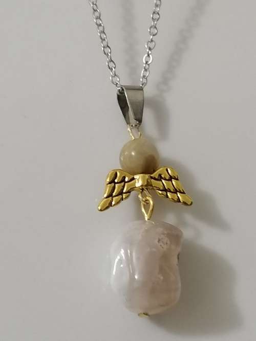 Natural Gray Agate Freeform Tibetan Gold Wing Pendant WTH NECKLACE