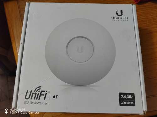 Ubiquiti UniFi Router