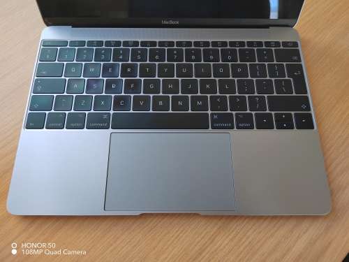 MacBook Pro Retina 2017 12inch