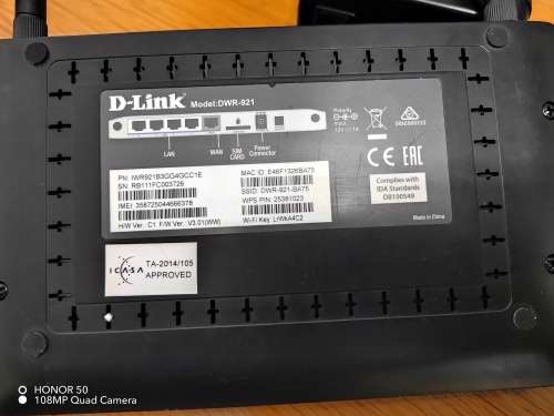 D-LINK DWR-921 (It take a sim card)