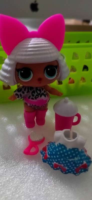 LOL SURPRISE DOLL - BIG SISTER - GENUINE LOL Ref 06
