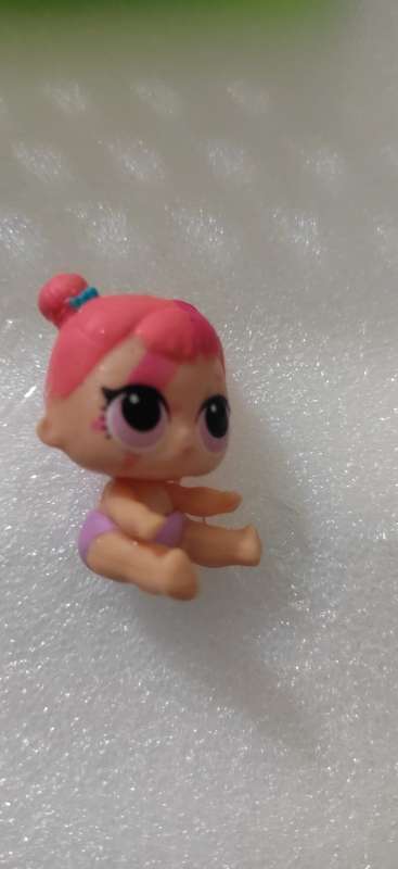 LOL SURPRISE DOLL - LITTLE SISTER - GENUINE LOL Ref 010