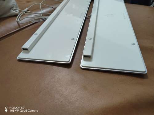 Apple keyboard model A1243