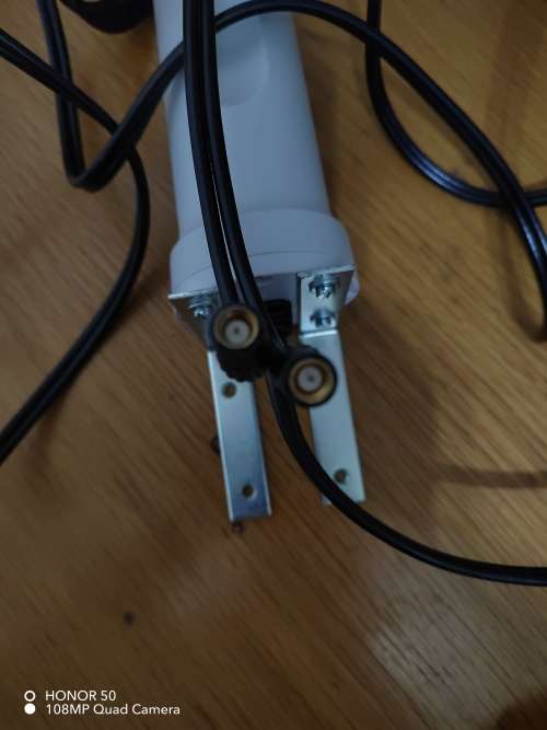 Poynting Omni Directional LTE Mimo Antenna