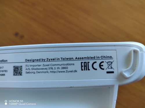 ZYXEL LTE3202-M430 ROUTER (It take a SIM CARD)