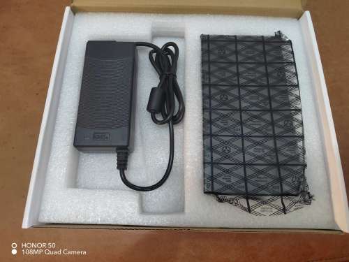 Scoop 8 Port Fast Ethernet Switch with 8 AI PoE Ports and 2 GE Uplink