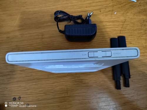 Huawei 4G Router model B315s (It take a SIM CARD)