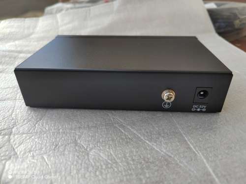 Scoop 6 Port Fast Ethernet Switch with 4 AI PoE Ports and 2 FE Uplink