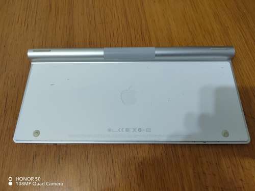 Apple keyboard model A1314