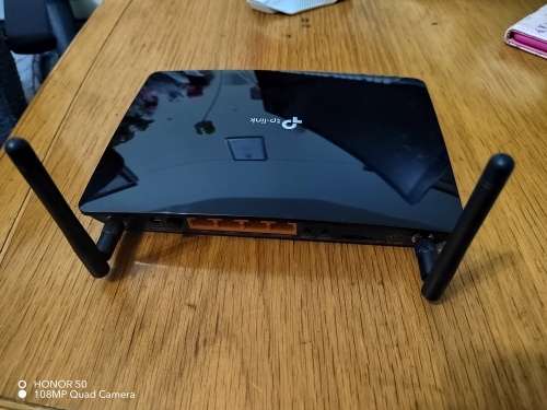 TP-LINK TL-MR150 4G LTe router - It take a sim card