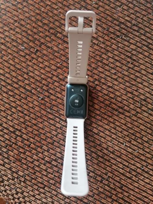 HUAWEI WATCH FIT, model TIA-B09