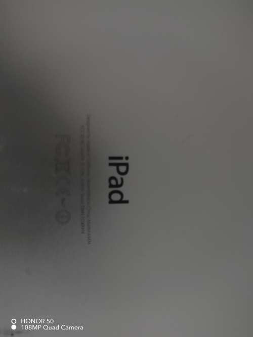 IPAD AIR - 16GIG - WHITE - WIFI ONLY, NEVER BEEN REPAIRED