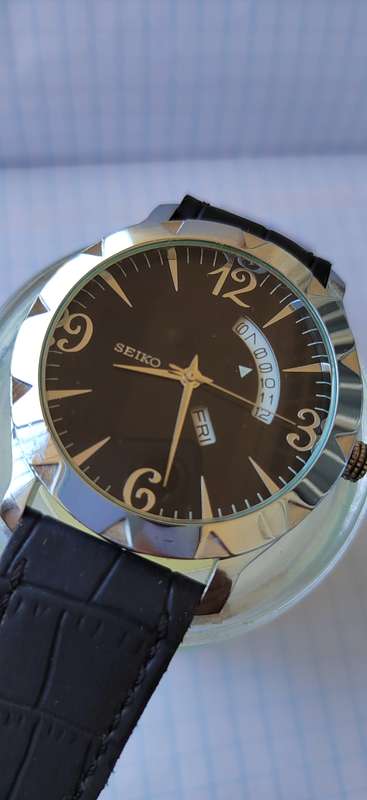 FASHION WRIST WATCH QUARTZ BATTERY GENTS MEN WRIST WATCH