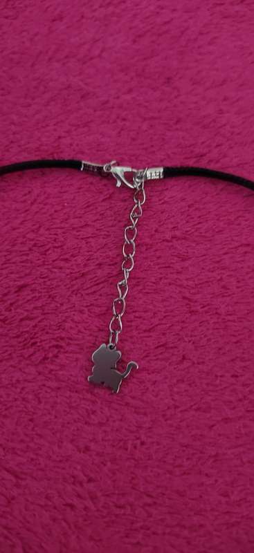 Natural Stone Heart Shape Pendants and Leather Cord Necklaces