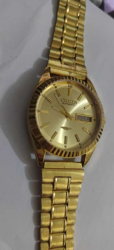VINTAGE CITIZEN AUTOMATIC - WATCH NOT WORKING PROPERLY see pictures Ref 14