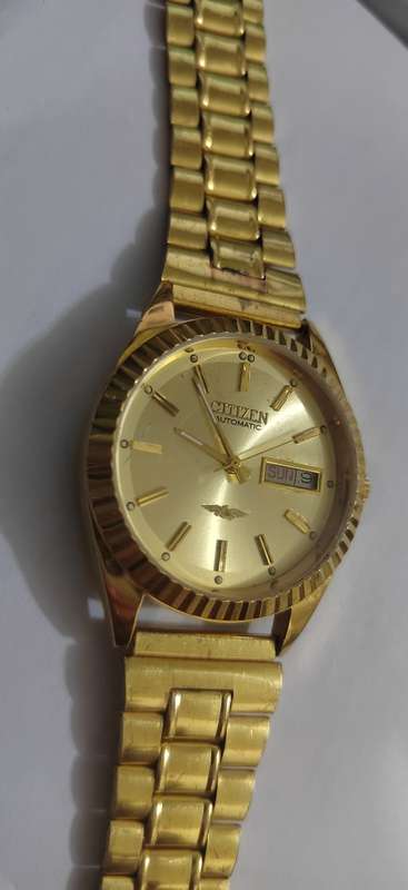 VINTAGE CITIZEN AUTOMATIC - WATCH NOT WORKING PROPERLY see pictures Ref 14