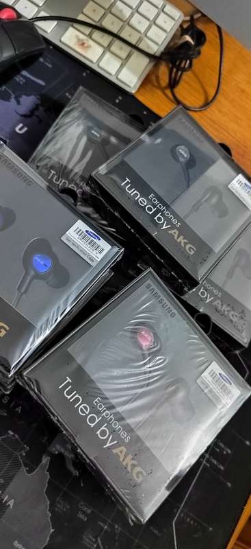 AKG Headset Earphones - Colour Blue Type C connector