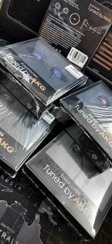 AKG Headset Earphones - Colour Blue Type C connector