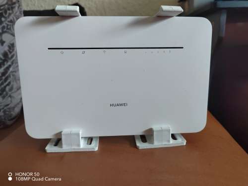 Latest Huawei 4G Router 3 Pro model B535-932 (It take a SIM CARD) up 64 users