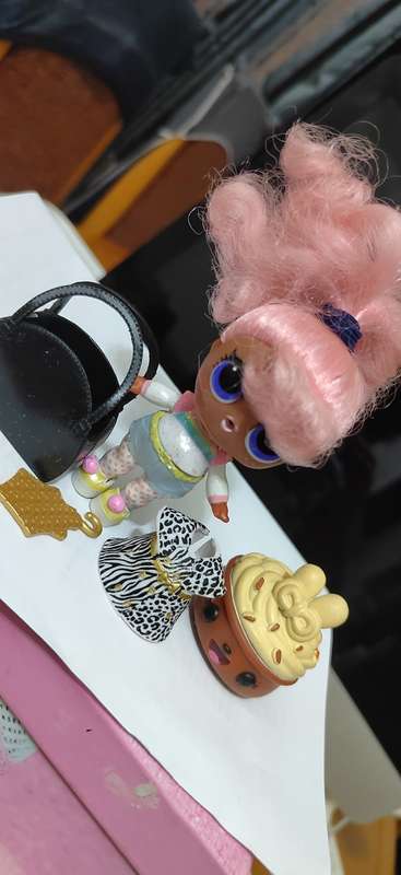 LOL SURPRISE DOLL - BIG SISTER  - GENUINE LOL Ref02