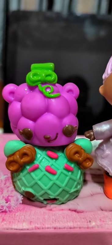 LOL SURPRISE DOLL - BIG SISTER  - GENUINE LOL Ref08