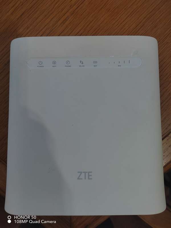 ZTE MF286 LTE Wireless Router to Power 4G Data Access with built in battery