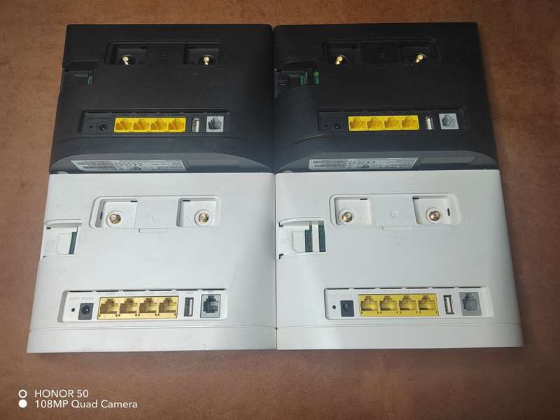 Huawei 4G Router model B315s (It take a SIM CARD) up to 32 users Ref01