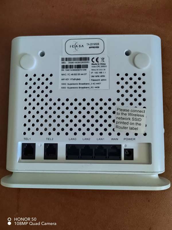 CPE 2000 4G Router (It take a SIM CARD)