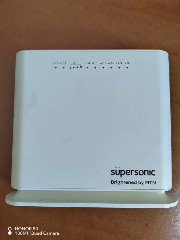 CPE 2000 4G Router (It take a SIM CARD)