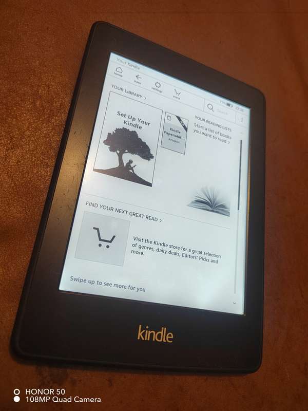 Amazon Kindle Paperwhite 6th Generation 6inch