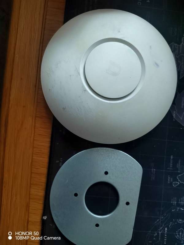 Ubiquiti UniFi Dual Band AC Lite AP - UAP-AC-LITE