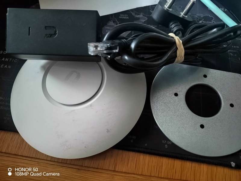 Ubiquiti UniFi Dual Band AC Lite AP - UAP-AC-LITE