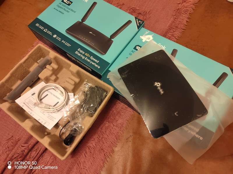 TP-LINK Archer MR600 4G+ Advance Cat6 AC1200 Wireless Dual Band Gigabit Router (take a sim)