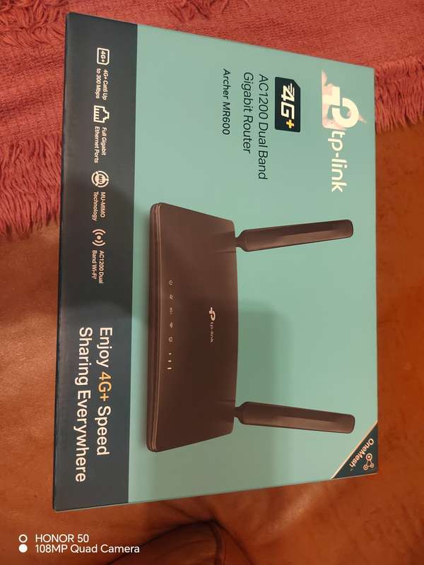 TP-LINK Archer MR600 4G+ Advance Cat6 AC1200 Wireless Dual Band Gigabit Router (take a sim)