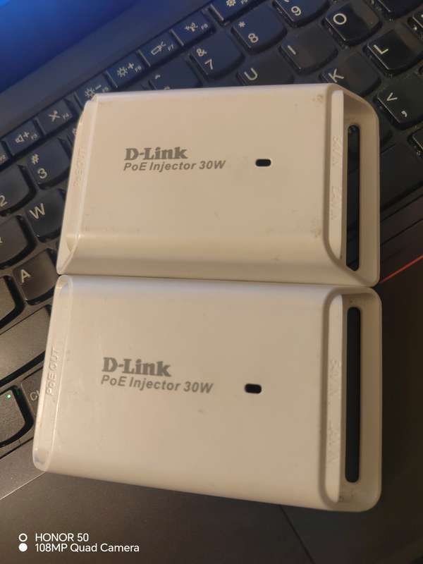 D-Link DPE-301GI 1-Port Gigabit PoE Injector
