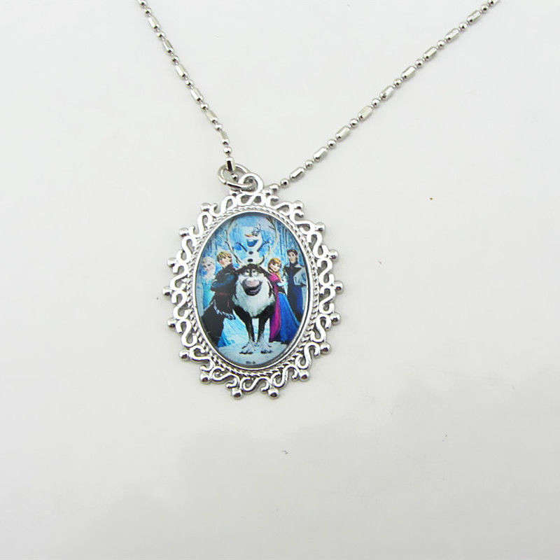 FROZEN PENDANT Silver Plated CHAIN NECKLACE ROYAL PRINCESS Elsa & Anna